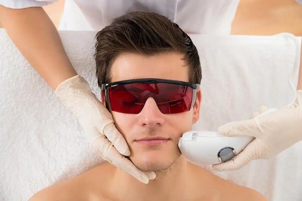 Laser-hair-removal-men-2